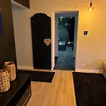 Marie - Jacuzzi Prive & Sauna Verviers